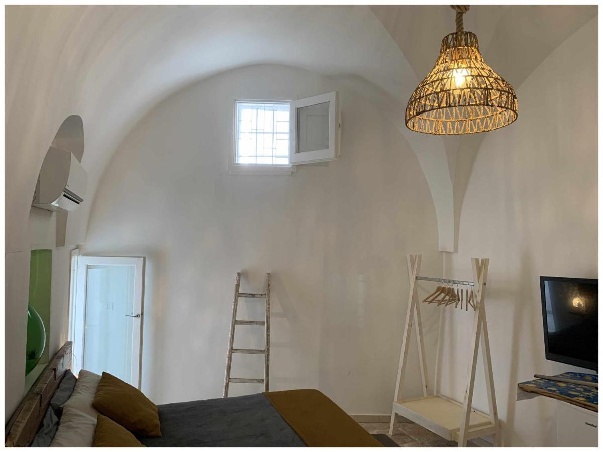 White Stone Flats & Studios Ostuni Exteriör bild