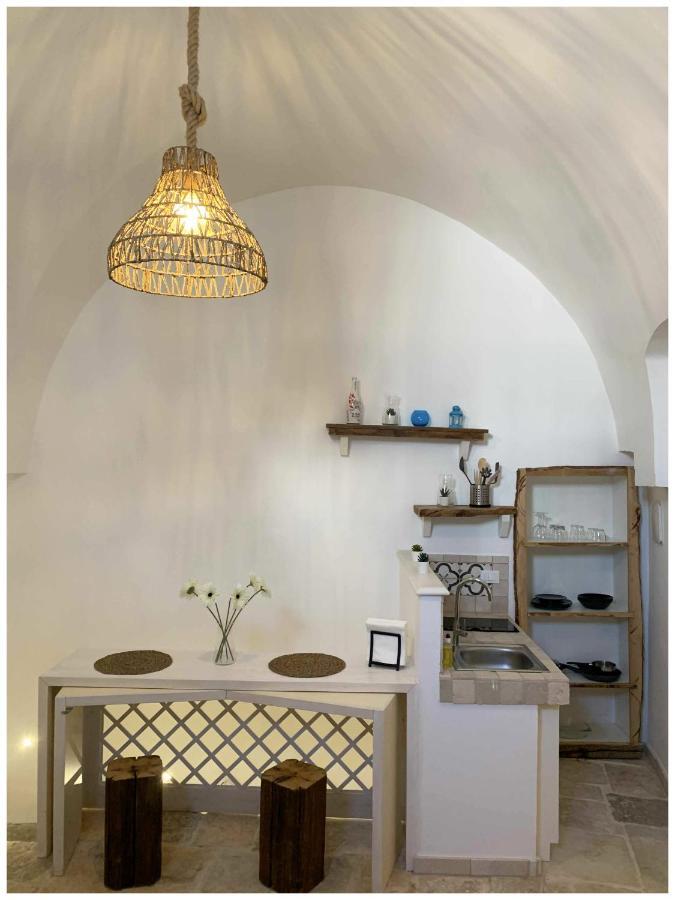 White Stone Flats & Studios Ostuni Exteriör bild