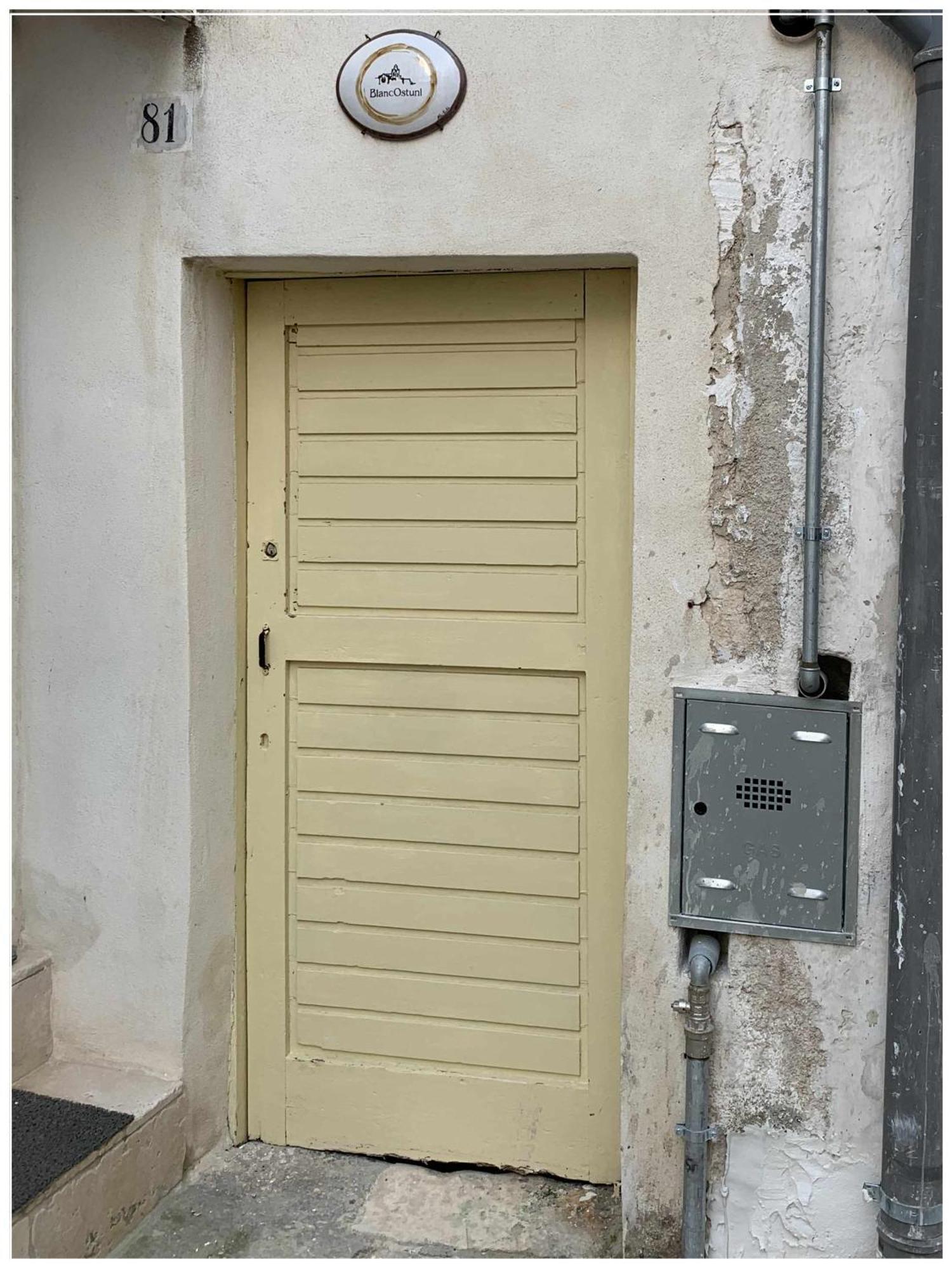 White Stone Flats & Studios Ostuni Rum bild